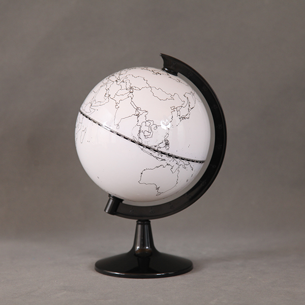 Small Coloring Globe