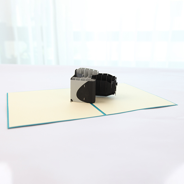 3D Pop Up Camera Card