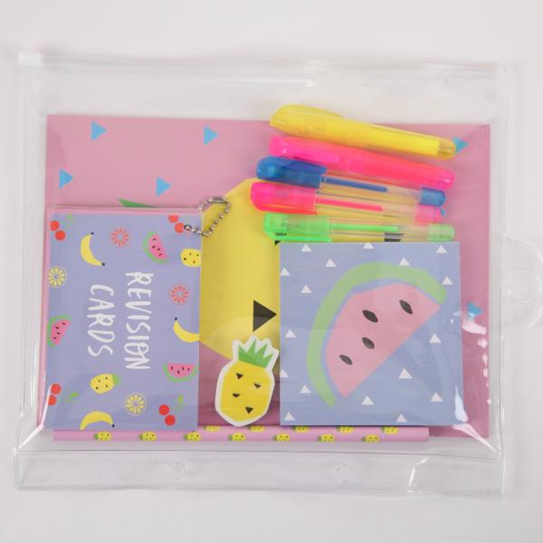 Stationery set with pineapple design
