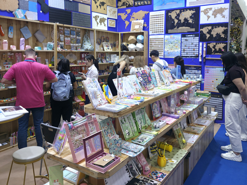 A Huge Success at the 140th Canton Fair: Shaanxi Decor | Rimemo Showcases 4,000+SKUs to Global Buyer